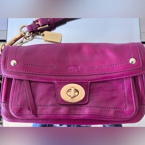 COACH Magenta 12450 Purple y2k Clutch Wristlet Bag Like New Clean One Owner